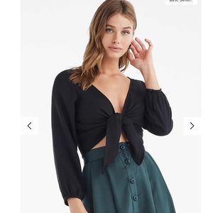 VETTA The Gathered Sleeve Wrap Top - Black - Small